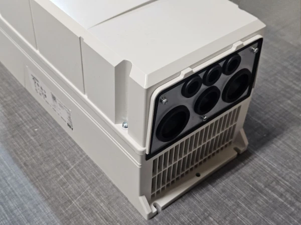 ACS580-01-045A-4-B056 Преобразователи частоты ABB 2