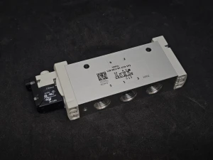 574428 Пневмораспределитель VUVG-L18-M52-RT-G14-1P3 Festo (2)