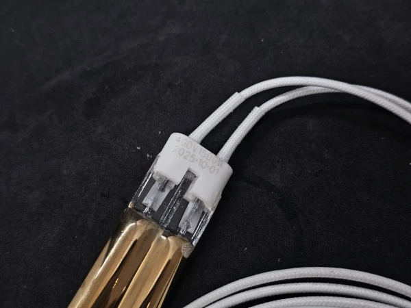 Лампа предварительного нагрева 180х23мм 400V 1500W (3)