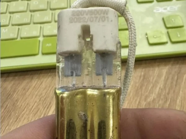 Лампа предварительного нагрева 160х23мм 220V 500W