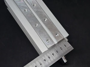 Электродвигатель узла чистовой обрезки кромки (шпиндель 16) 0.75KW300HZ18000RPM-R (правый) CCMotor (5)