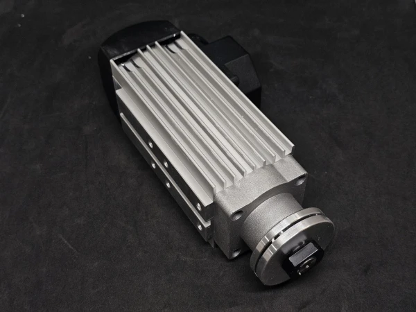 Электродвигатель узла чистовой обрезки кромки 0.37KW200HZ12000RPM-L (левый) CCMotor (3)