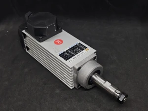 Электродвигатель узла фрезеровки 0.75KW300HZ18000RPM-R (правый) CCMotor